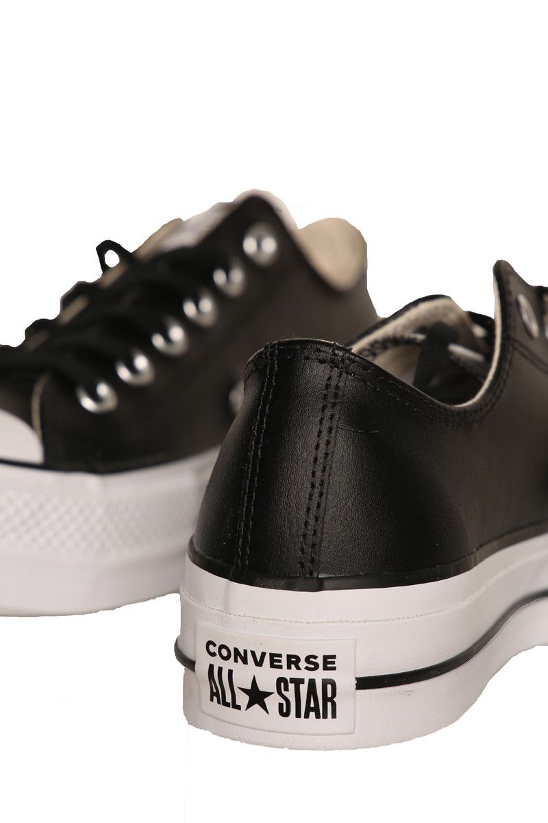 converse zwarte leren sneakers