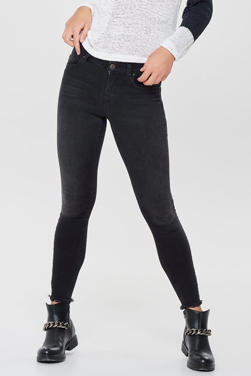 drie naast gebruiker ONLY black denim jeans Blush 15157997 | Sake Store